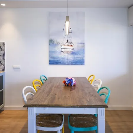 Tous 3 Only Families Planetcostadorada Apartman *