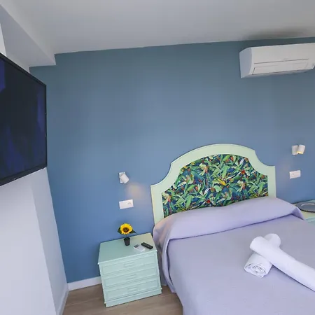 Apartman Tous 3 Only Families Planetcostadorada
